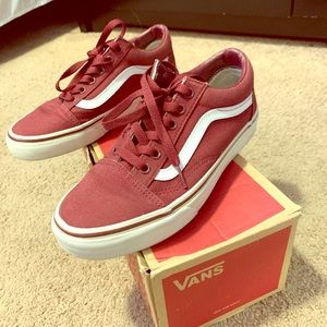 Vans (Canvas) Cordovan/ True White used